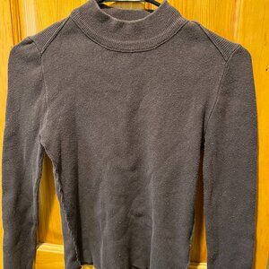 BDG Urban Outfitters Brown Turtleneck